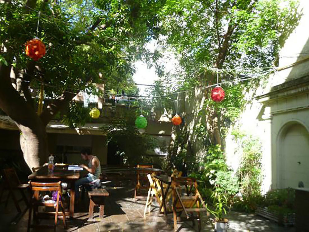 Хостел Art Factory Beer Garden Буенос-Айрес Екстер'єр фото