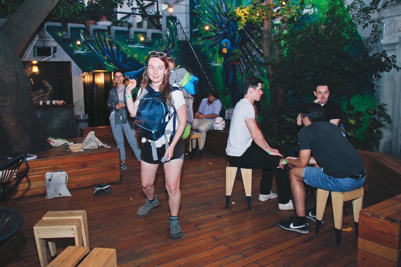Хостел Art Factory Beer Garden Буенос-Айрес Екстер'єр фото